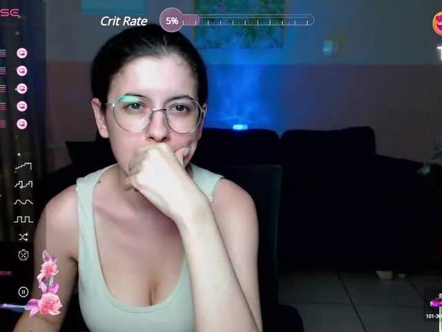 AminaBeatris13 from BongaCams