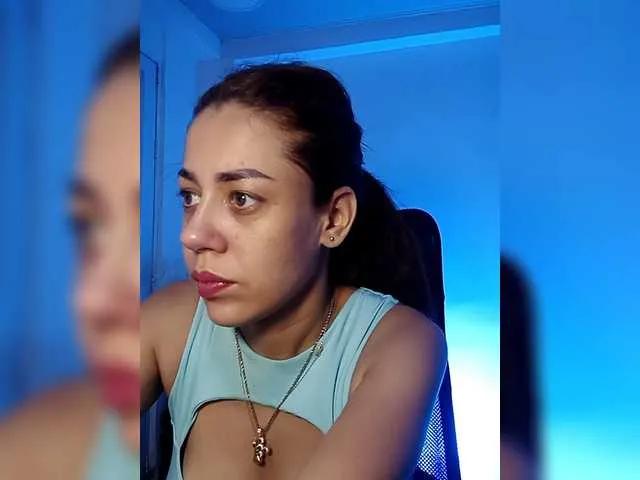 Annbellarose from BongaCams