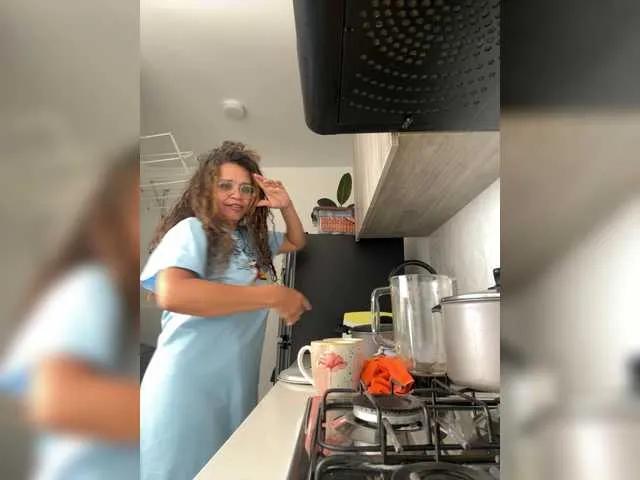 Candela-lat from BongaCams