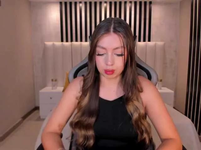 EllaClark on BongaCams 