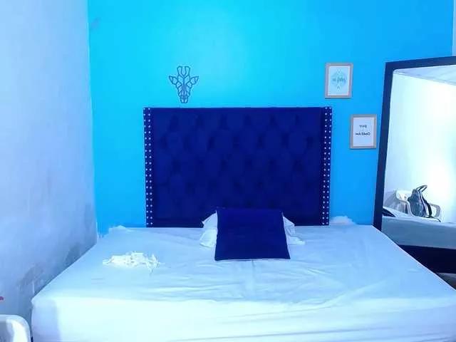 kinky-redhead18 on BongaCams 