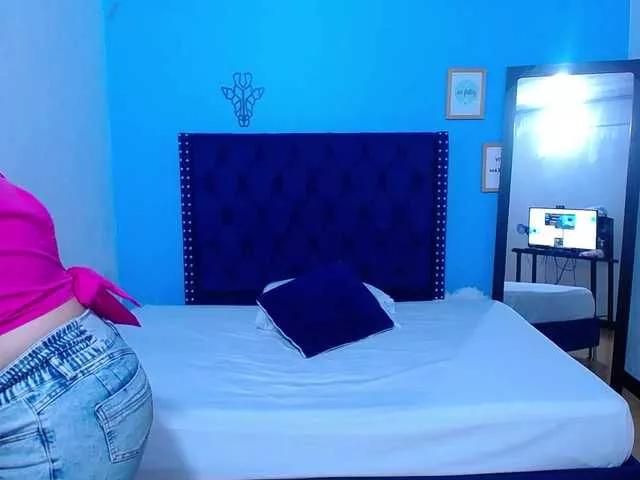 kinky-redhead18 on BongaCams 