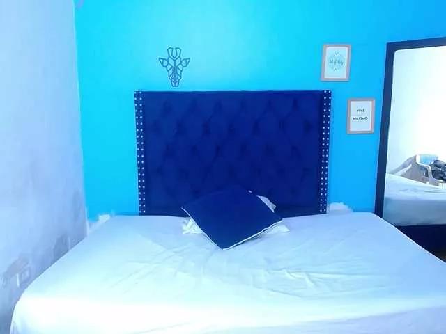 kinky-redhead18 on BongaCams 