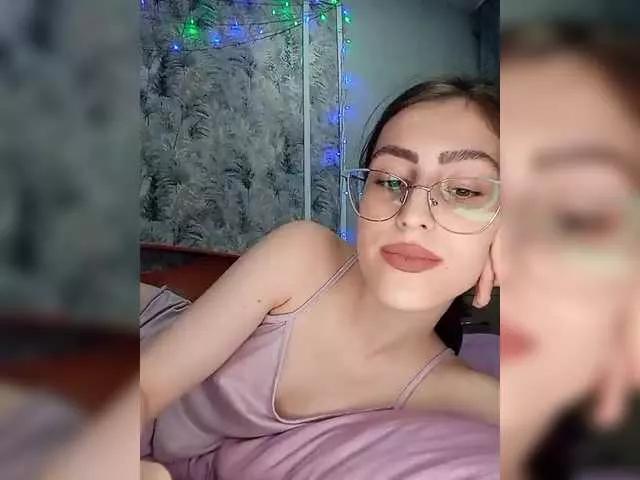 kiska-kira on BongaCams 