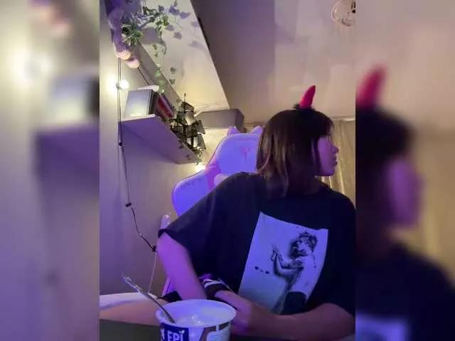 lissazmark2 on BongaCams 