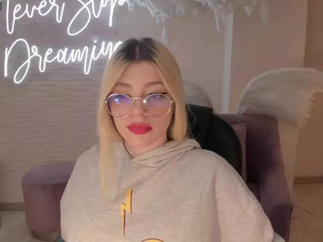 MadisonKane from BongaCams