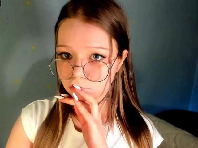 MelMooon on BongaCams 