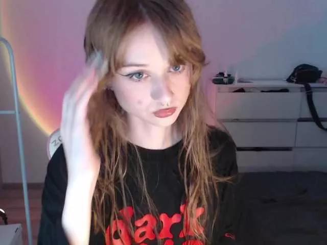 mnepohuyy from BongaCams