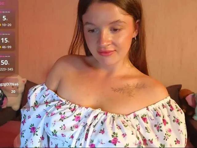 RosalineLov from BongaCams