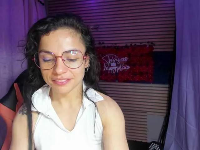 rosse2504 from BongaCams
