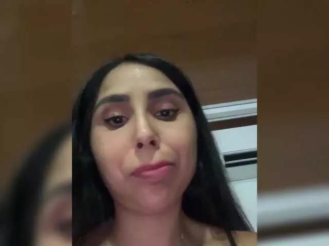 SallyeLeins on BongaCams 