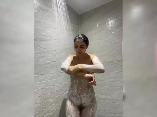 SallyeLeins on BongaCams 