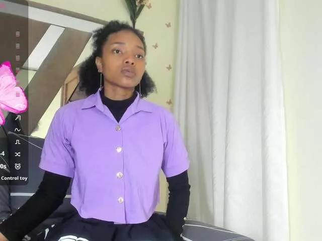 sarawilliams01 on BongaCams 