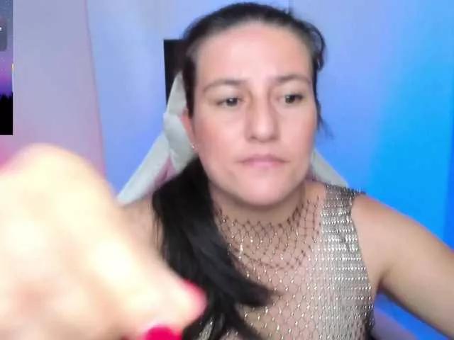 Saskyaajohnson on BongaCams 