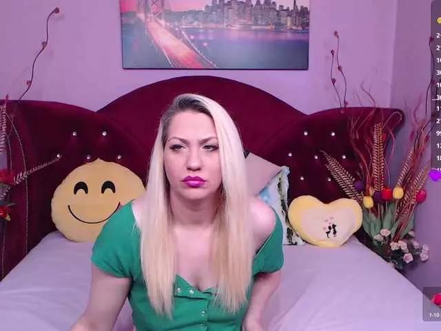 Sensualass77 on BongaCams 