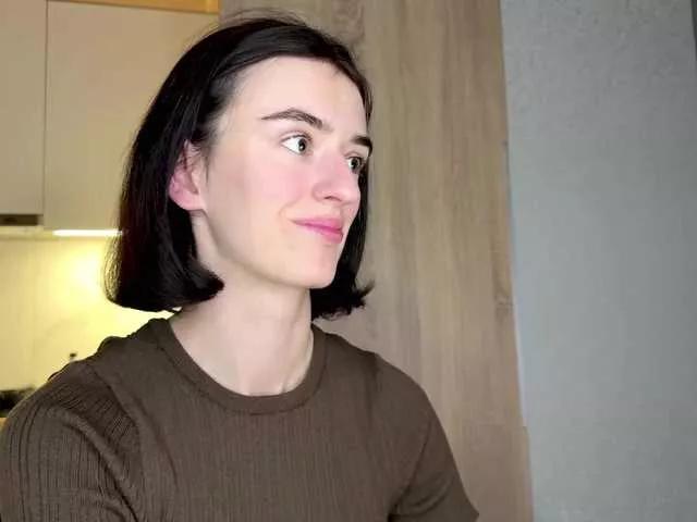 SweetieTati on BongaCams 