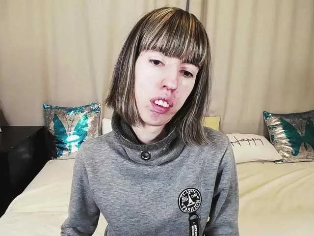 Unusual-G from BongaCams