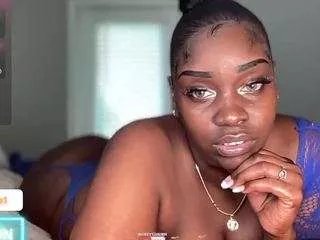 essenceblaque on CamSoda 