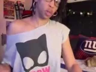 misshunniebunnie on CamSoda 