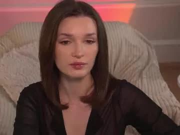 e_vvv_a on Chaturbate 