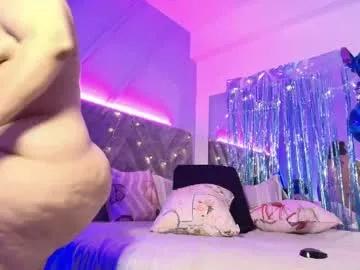 emmajohnss on Chaturbate 