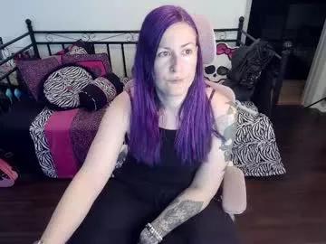 gennyrock on Chaturbate 