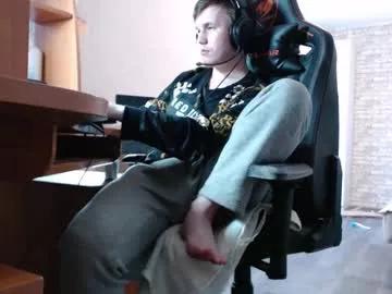 iliaskrisloveee on Chaturbate 