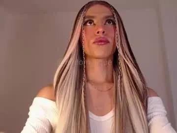 imdominique from Chaturbate