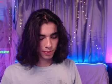 j_a_x_x_x_o_n on Chaturbate 