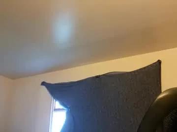 kubish1 from Chaturbate