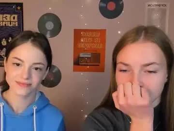 mia_starrr_ from Chaturbate