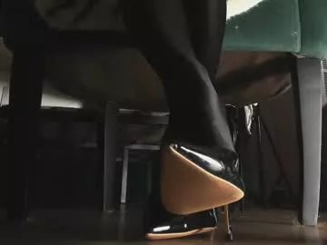 misslecter on Chaturbate 