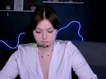 nikol_kitt from Chaturbate