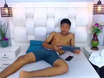 rocco_grey on Chaturbate 