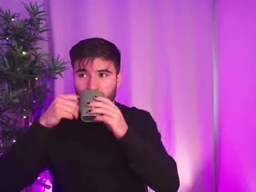 t0ny_wylie from Chaturbate