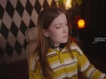 ynnenbrynn from Chaturbate