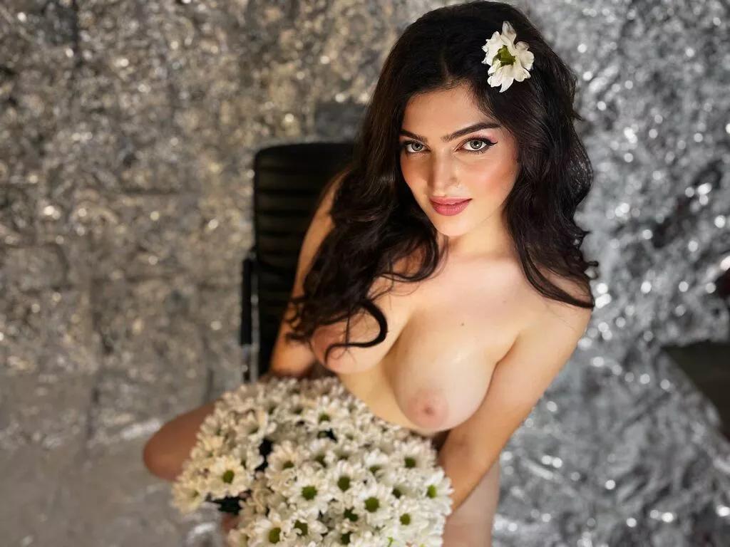 KamillaRey from LiveJasmin