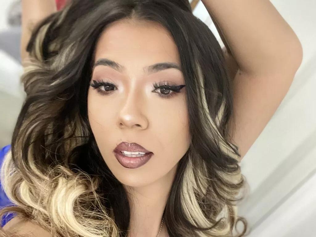 KiaraDevlyne from LiveJasmin