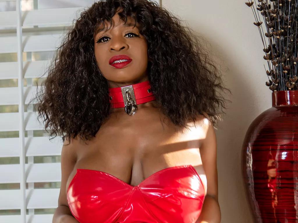 NylaStorm from LiveJasmin