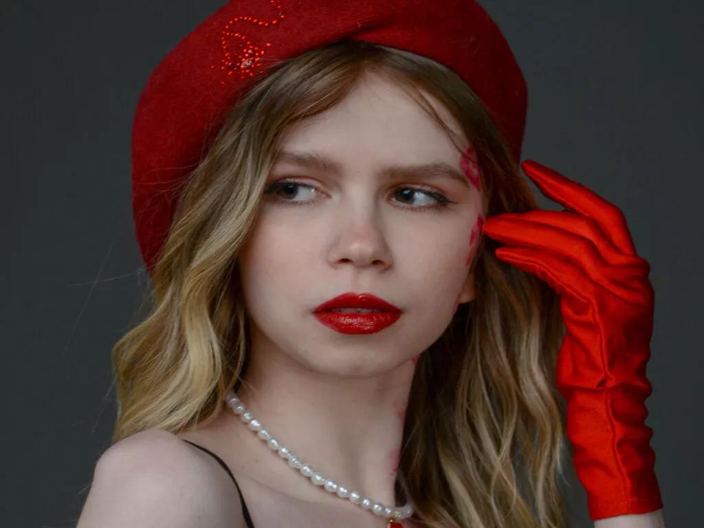 UnataMigdel from LiveJasmin