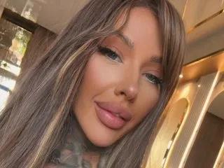 imScarletNoir from Streamate