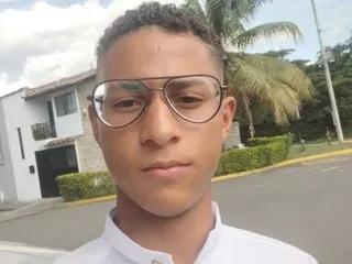 Yeps_pluss from Streamate