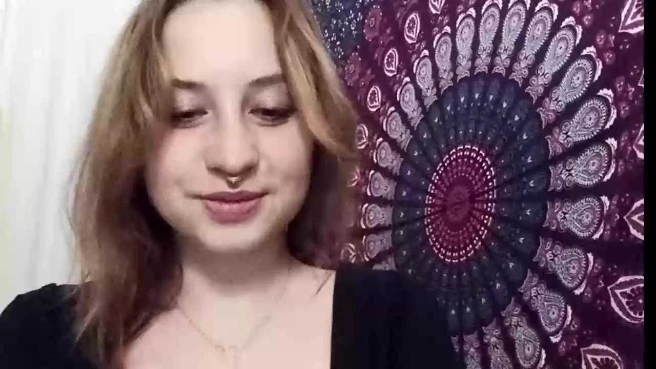 AdalynFlirty on Streamray 