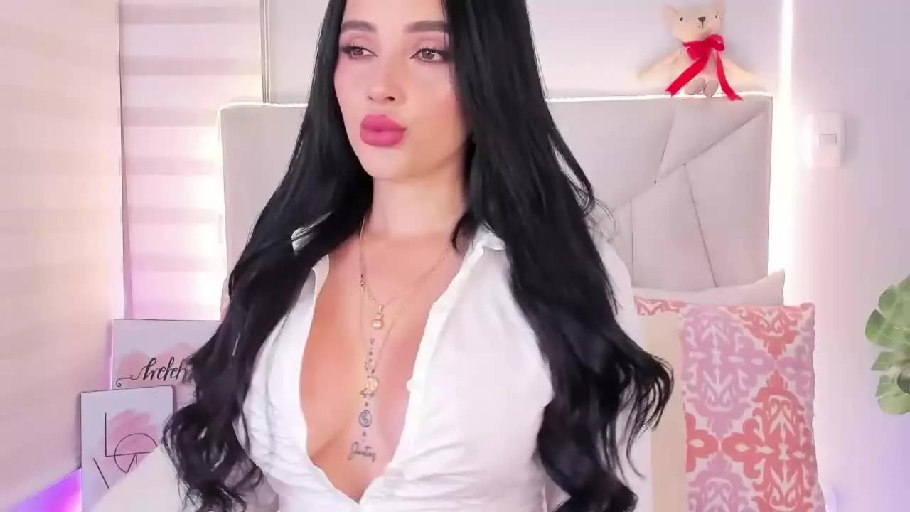 BellaColeman on Streamray 