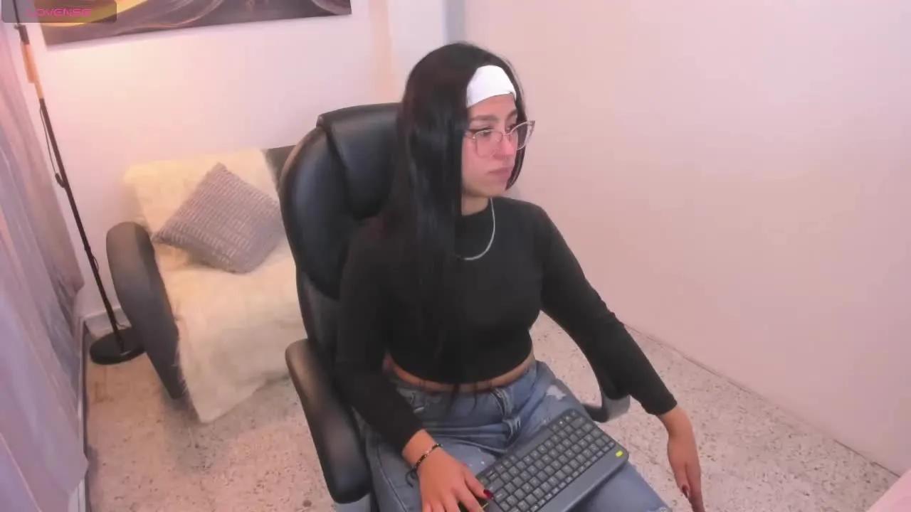 ClaireAristii1 from Streamray