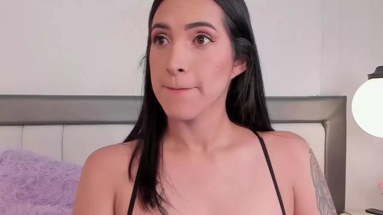 Maddie_hart on Streamray 