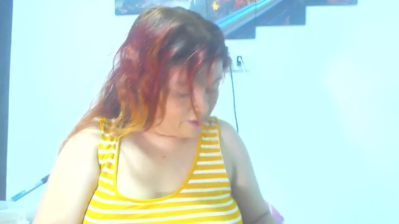 SamanthaSquirts on Streamray 