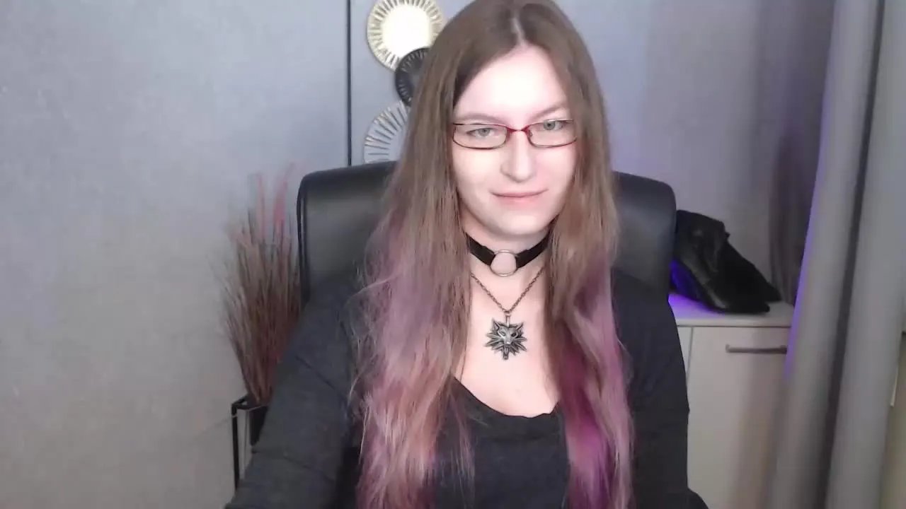 tastyEmma on Streamray 