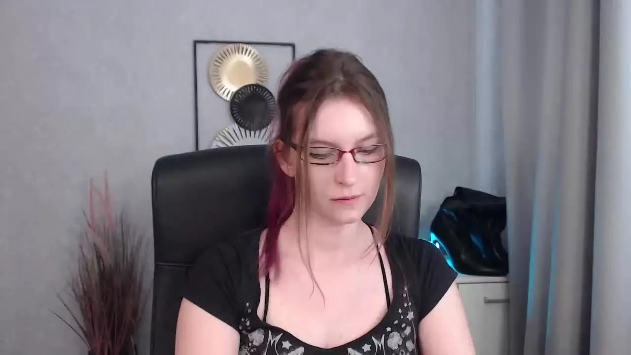 tastyEmma on Streamray 