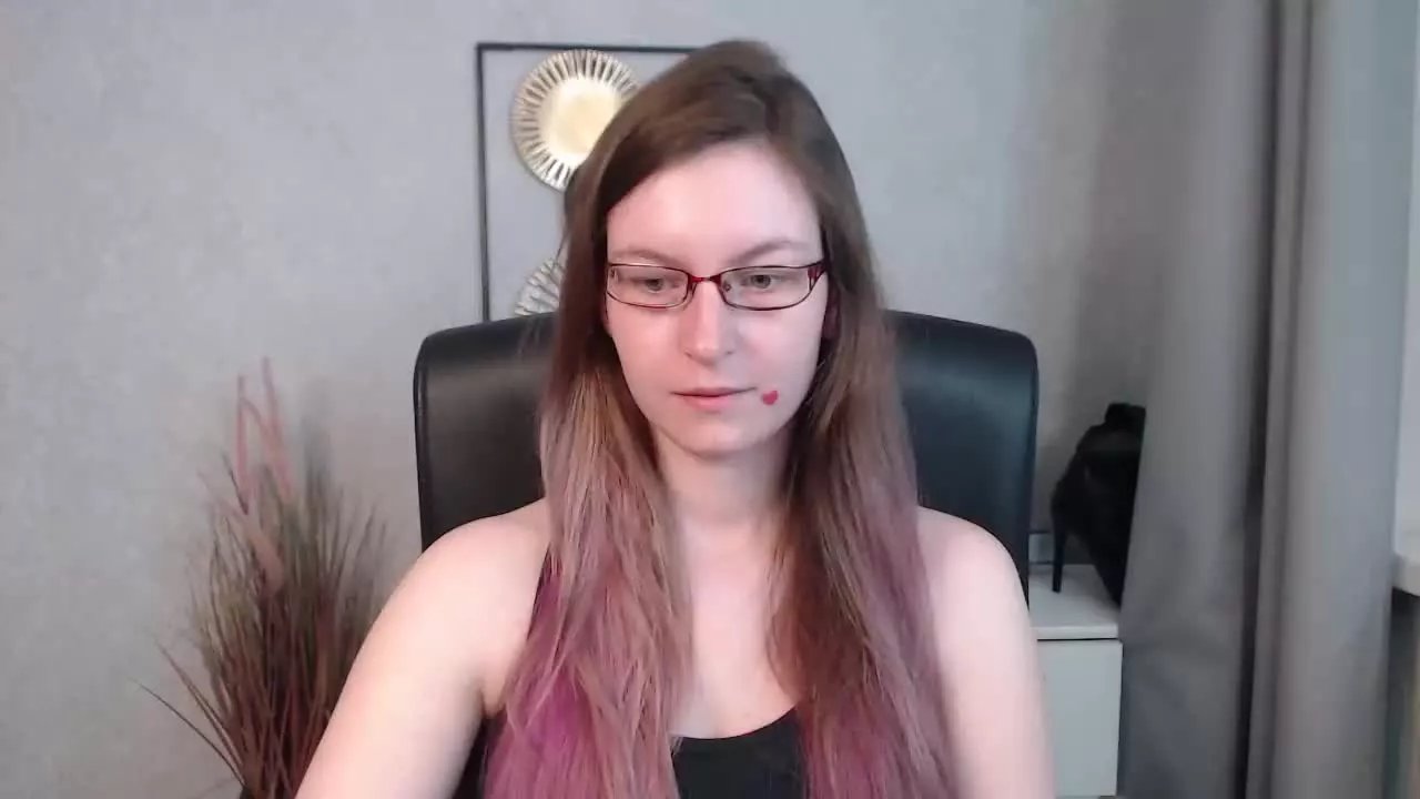 tastyEmma on Streamray 